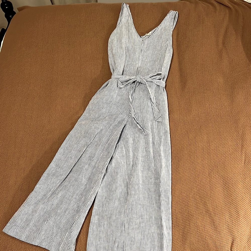 Wide leg jumpsuit